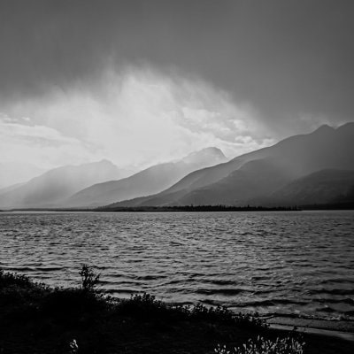 Black and white shot going into Jasper of water and mountains